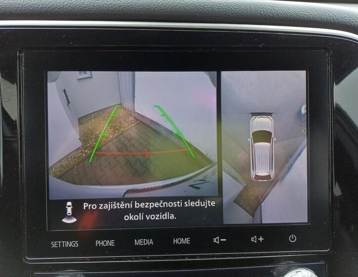 Mitsubishi Outlander Kombi 2,4 l 99 kw