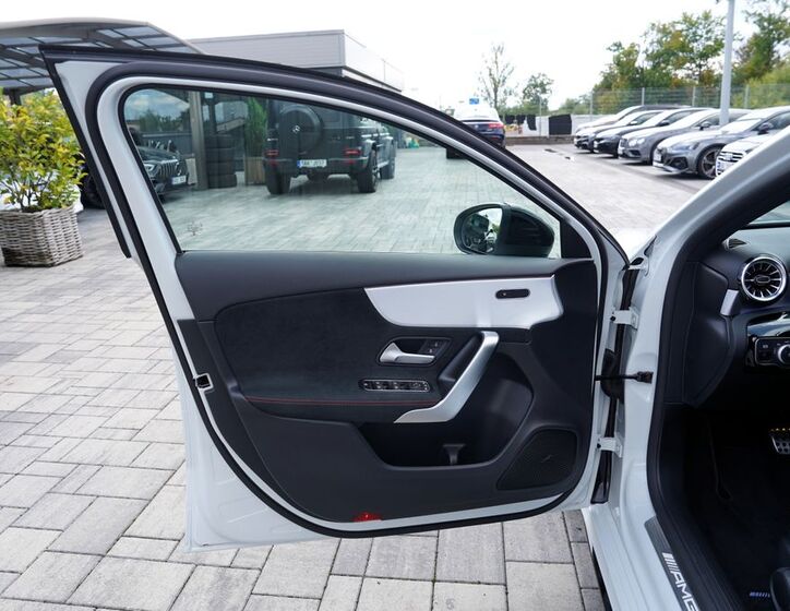 Mercedes-Benz Třídy A 13