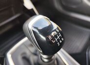 Peugeot 2008 Hatchback 1,2 l 74 kw