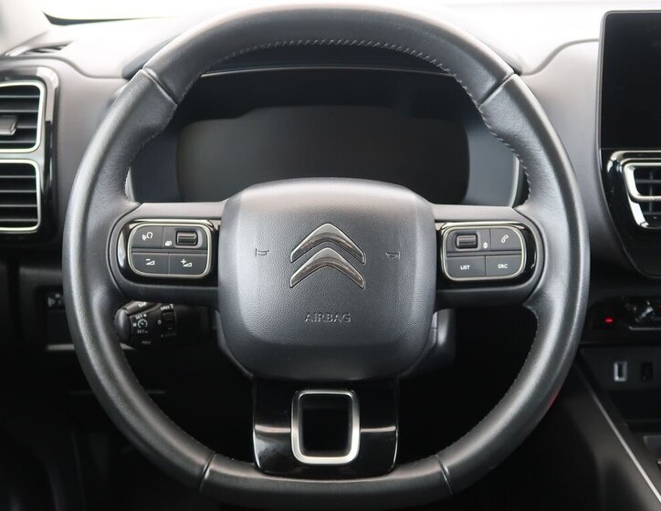 Citroën C5 Aircross SUV / Terénní 1,2 l 96 kw