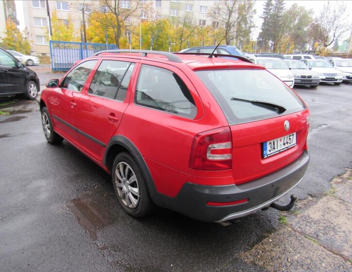 Škoda Octavia Kombi 2,0 l 110 kw