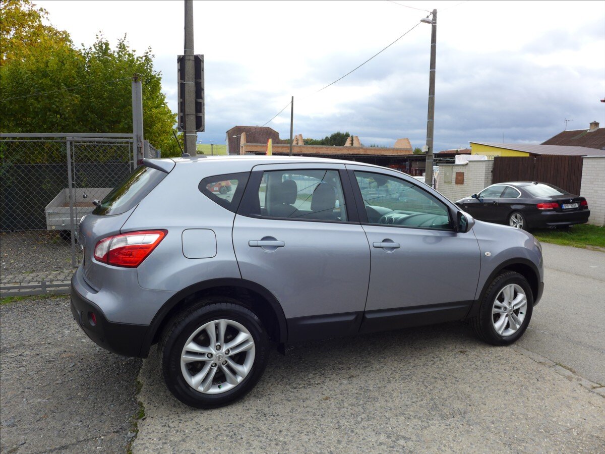 Nissan Qashqai SUV / Terénní 1,6 l 86 kw