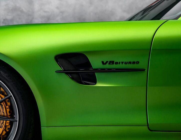 Mercedes-Benz AMG GT 12