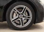 Mercedes-Benz Třídy E 33