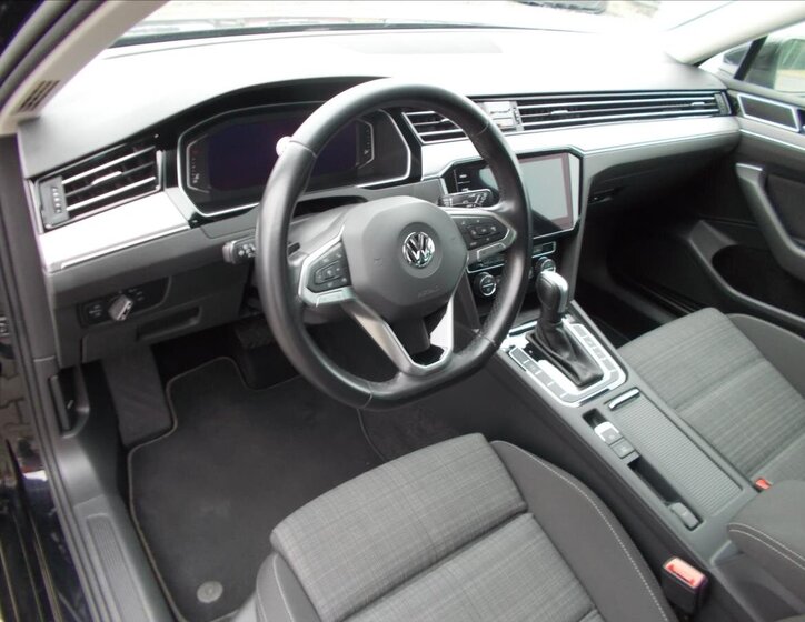 Volkswagen Passat Kombi 2,0 l 110 kw