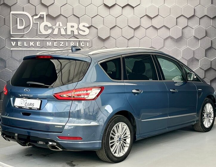 Ford S-MAX MPV 2,5 l 140 kw