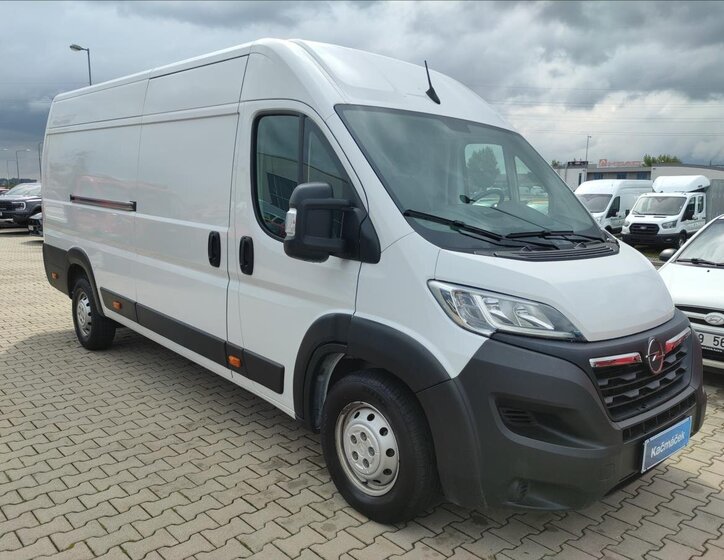 Opel Movano Skříň 2,2 l 121 kw