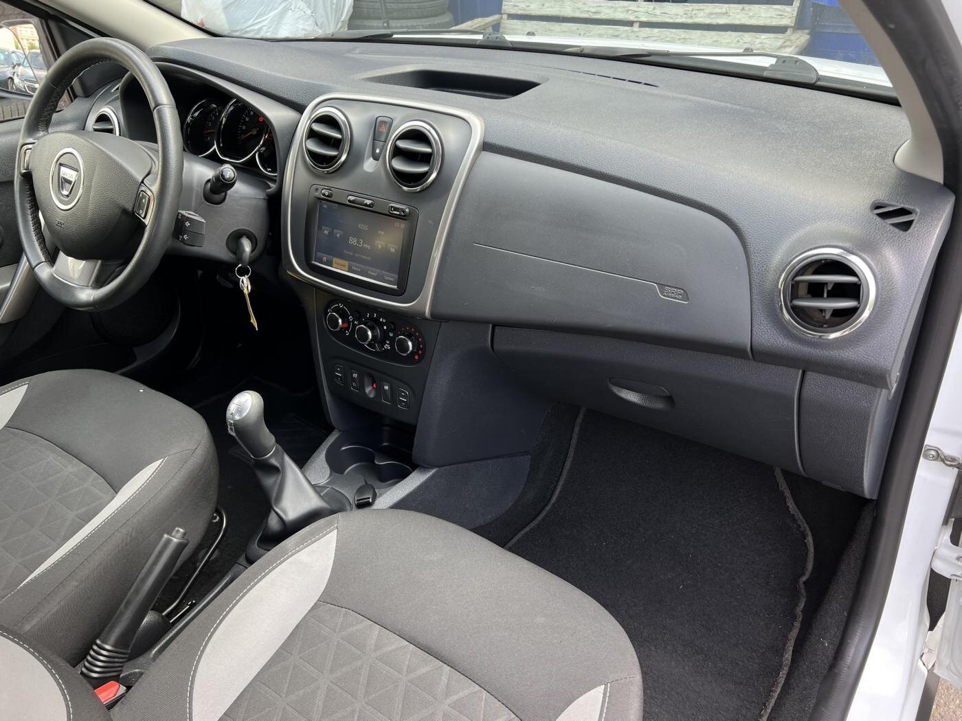 Dacia Sandero Hatchback 1,5 l 66 kw