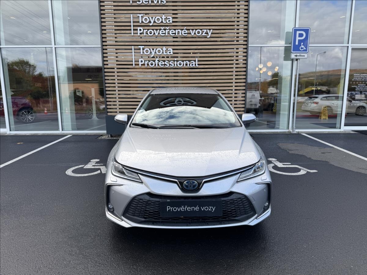 Toyota Corolla Sedan 1,8 l 72 kw