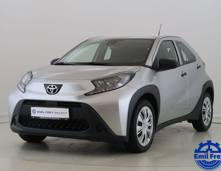 Toyota Aygo Hatchback 998,0 53 kw