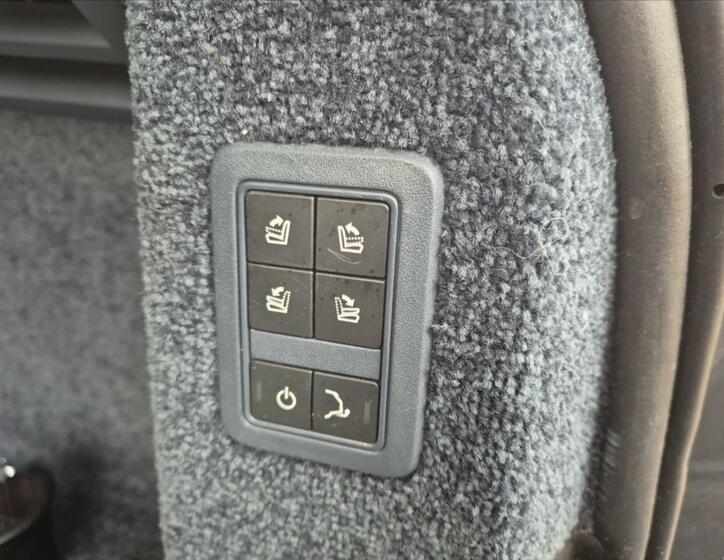 Land Rover Range Rover 12