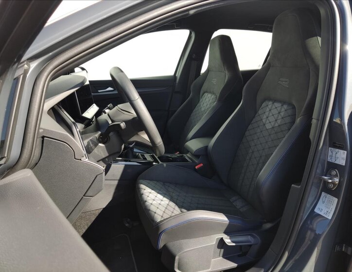 Volkswagen Golf Hatchback 1,5 l 110 kw