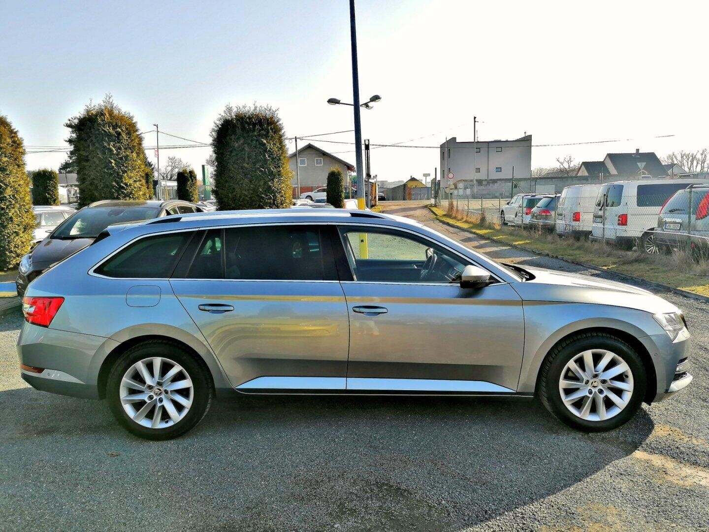 Škoda Superb Kombi 2,0 l 110 kw