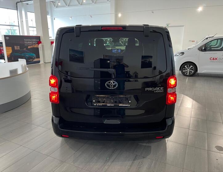 Toyota ProAce Verso 6