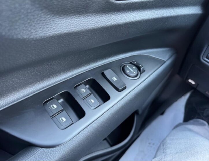 KIA Stonic SUV / Terénní 998,0 74 kw