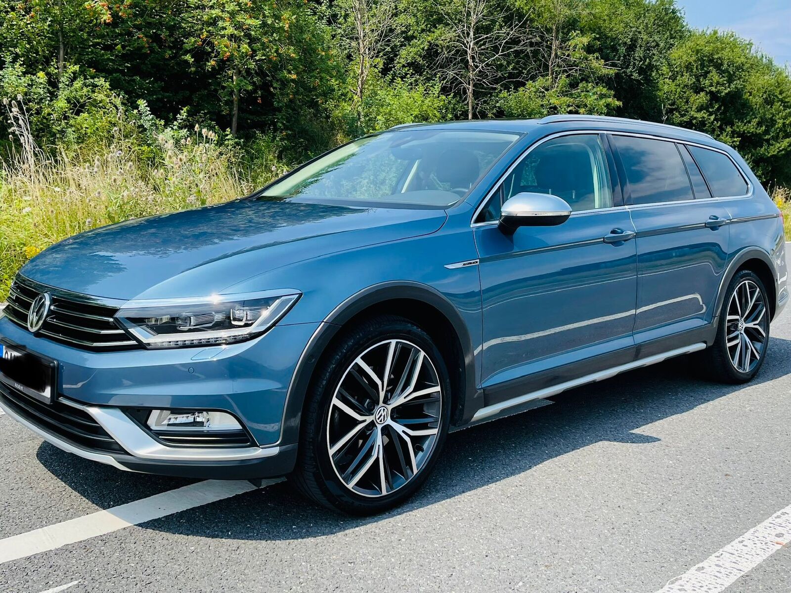 Volkswagen Passat 1