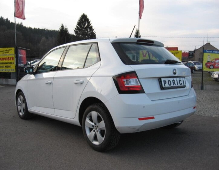 Škoda Fabia Hatchback 1,2 l 66 kw