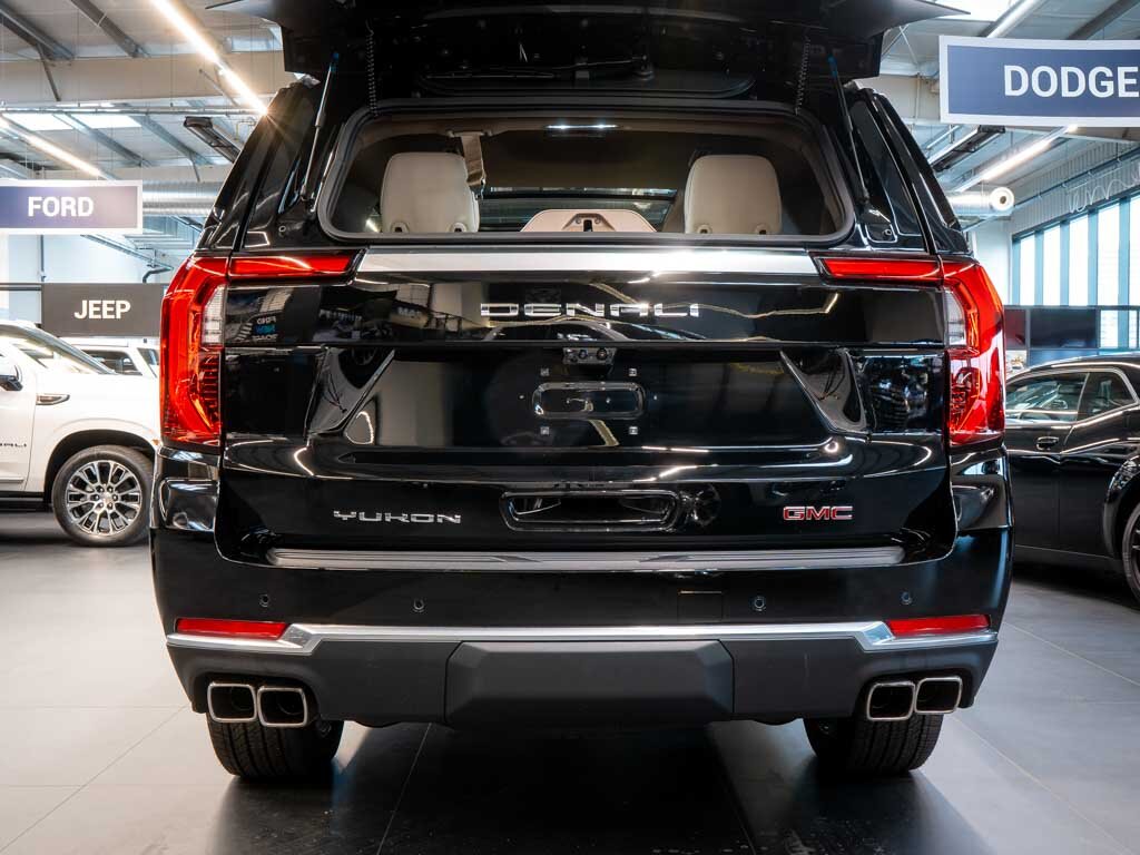 GMC Yukon SUV 6,2 l 313 kw