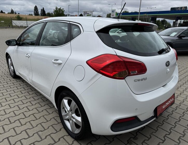 KIA Ceed Hatchback 1,6 l 94 kw