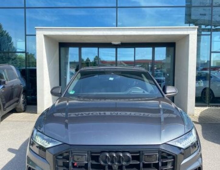 Audi SQ8 SUV 4,0 l 373 kw