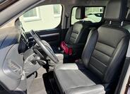 Toyota ProAce Verso 8