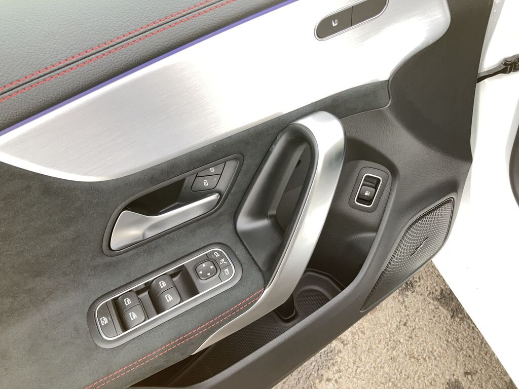 Mercedes-Benz CLA Kombi 1,3 l 120 kw