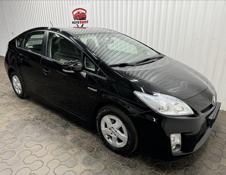 Toyota Prius 12