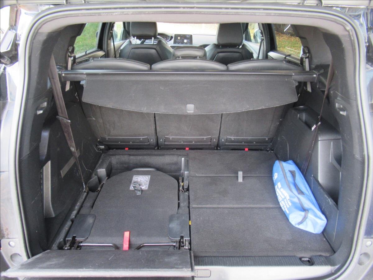 Peugeot 5008 Kombi 2,0 l 130 kw