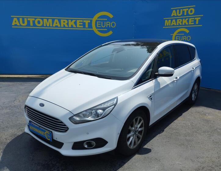 Ford S-MAX 1