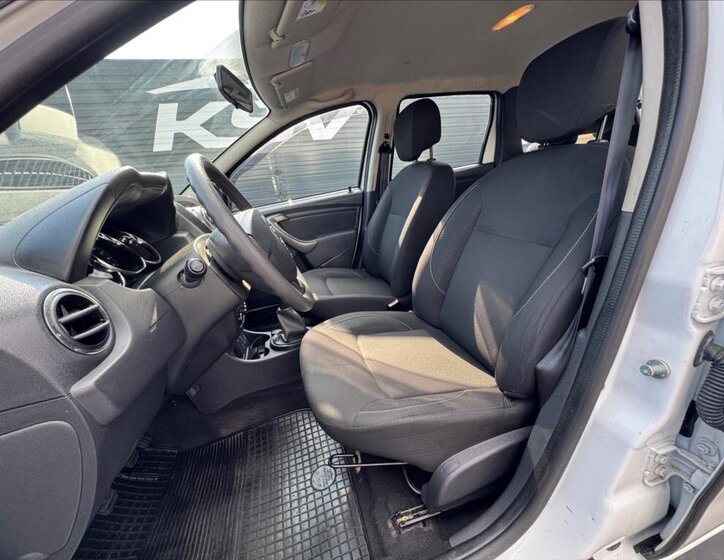 Dacia Duster SUV / Terénní 1,6 l 84 kw