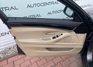 BMW Řada 5 Kombi 3,0 l 180 kw