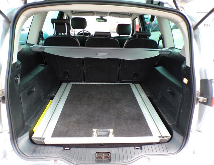 Ford S-MAX Kombi 2,0 l 103 kw