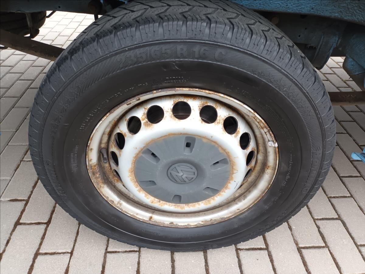 Volkswagen Crafter Skříň 2,0 l 120 kw