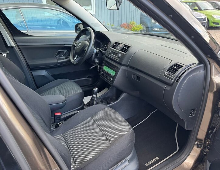 Škoda Roomster MPV 1,2 l 63 kw
