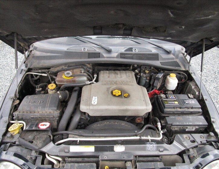 Jeep Cherokee Kombi 2,5 l 105 kw