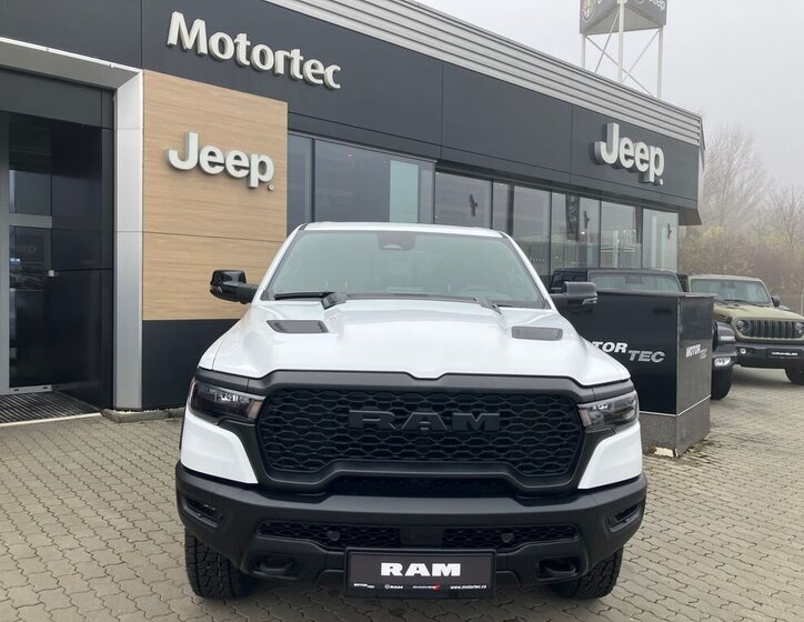 Dodge RAM Pick-up 3,0 l 313 kw