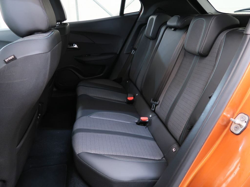 Peugeot 2008 SUV 1,2 l 74 kw