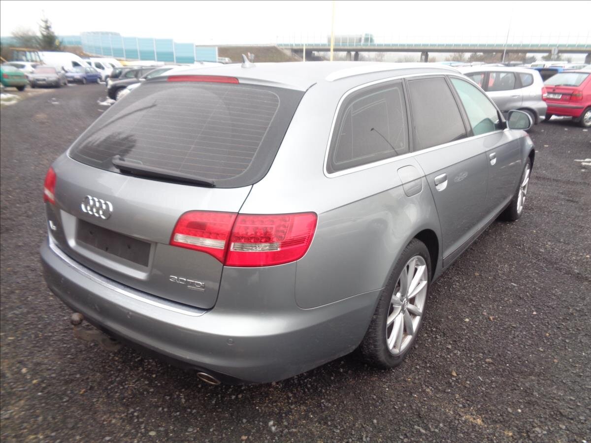 Audi A6 Kombi 3,0 l 176 kw