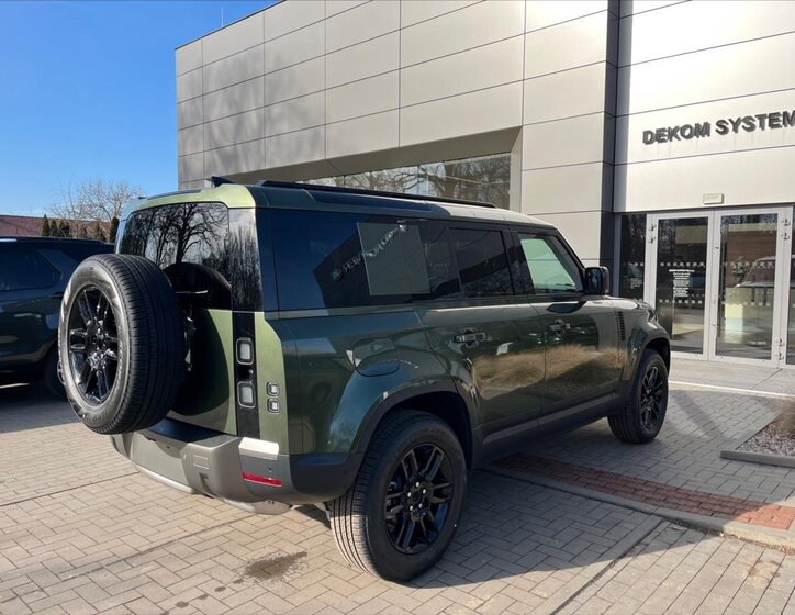 Land Rover Defender SUV 3,0 l 147 kw