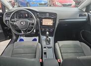 Volkswagen Golf 22