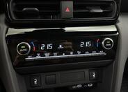 Toyota Yaris Cross 27