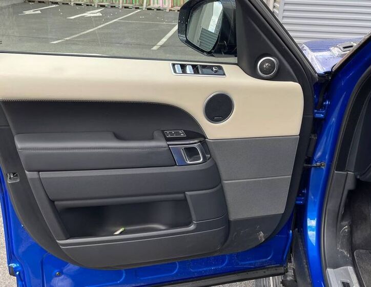 Land Rover Range Rover Sport 8