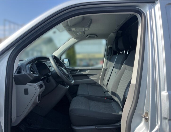 Volkswagen Transporter Skříň 2,0 l 110 kw