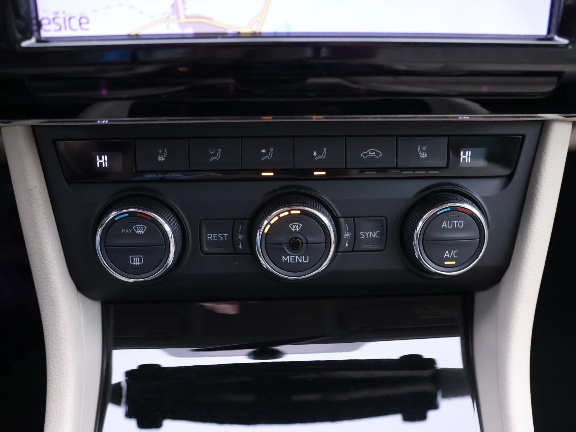 Škoda Superb Liftback 2,0 l 110 kw