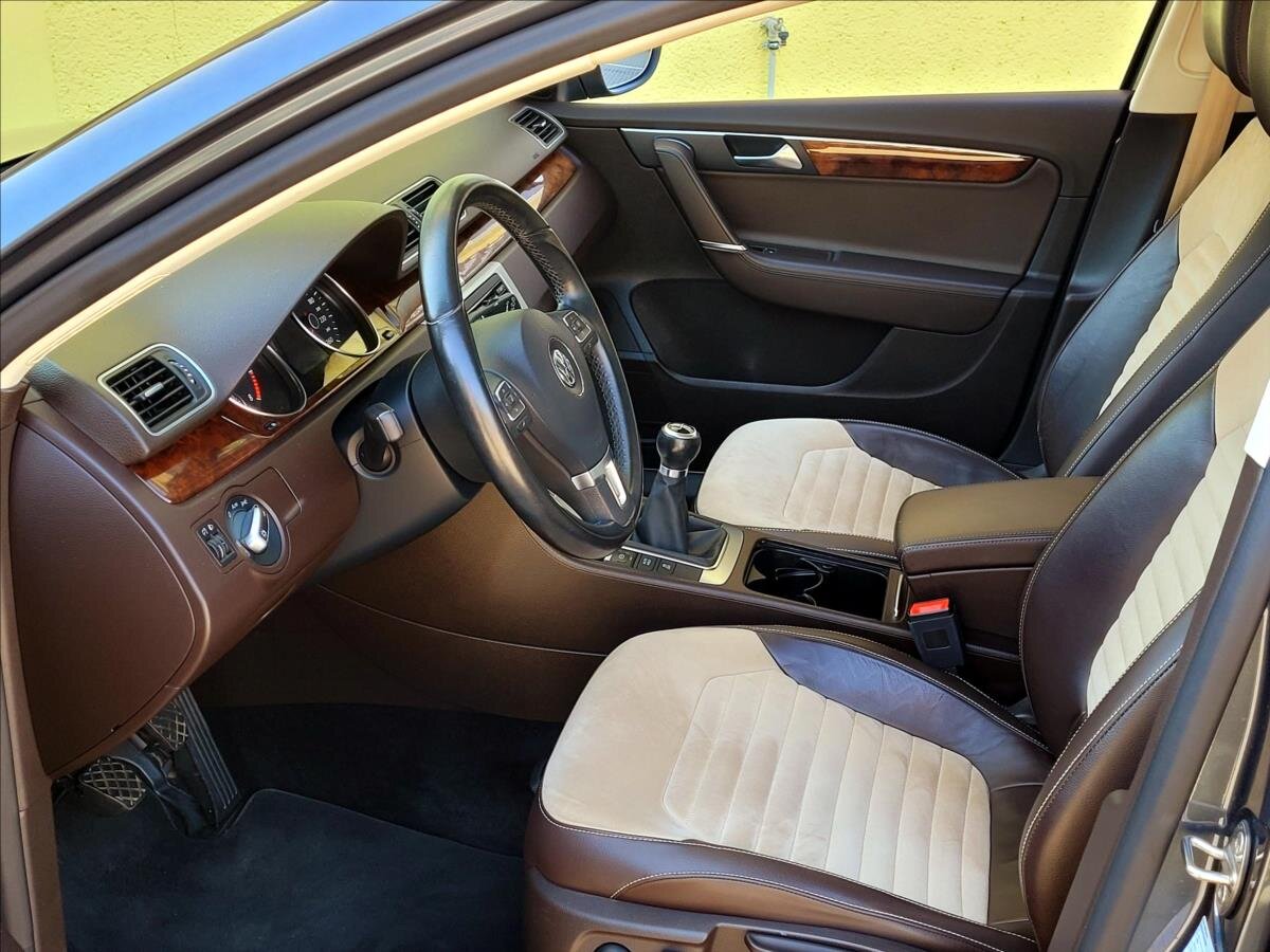 Volkswagen Passat Kombi 1,4 l 90 kw