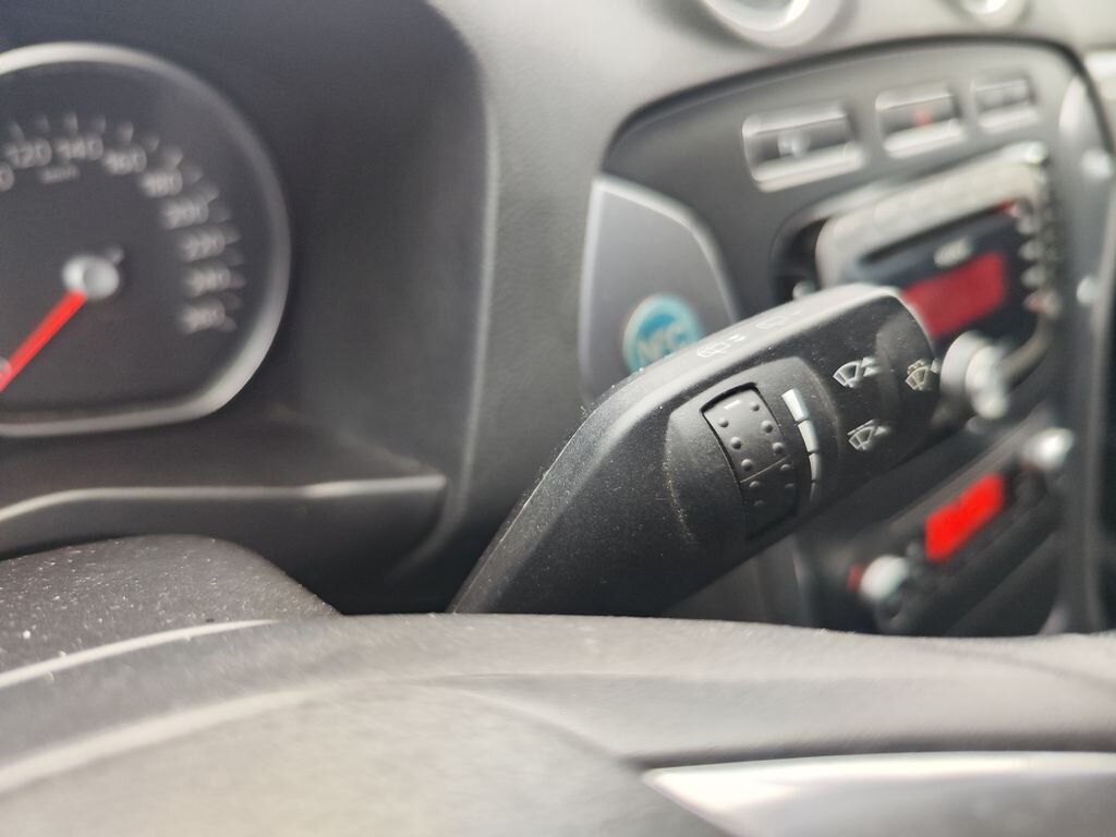 Ford Mondeo Kombi 1,6 l 118 kw