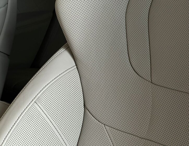 BMW XM SUV / Terénní 4,4 l 480 kw