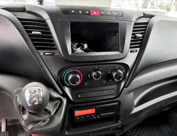 Iveco Daily Valník 3,0 l 132 kw