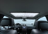 Mercedes-Benz Třídy M SUV / Terénní 3,5 l 200 kw