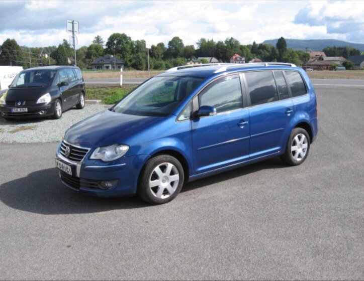 Volkswagen Touran Kombi 2,0 l 103 kw